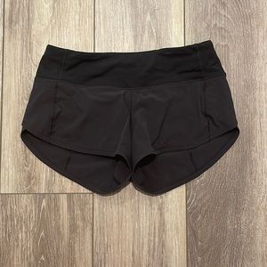 Lululemon 2.5 Speed Up Shorts, Size 2.